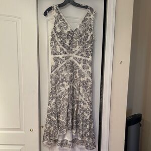 Neuman Marcus -Elegant Black and White Lace Dress